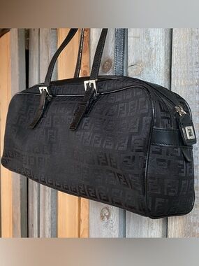 Vintage Fendi black shoulder bag